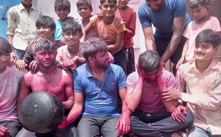 धूमधाम से मनाई शीतला सप्तमी बरसे रंग और गुलाल