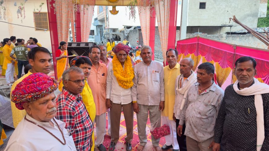 पूर्व प्रधान ने डॉक्टर सीपी जोशी के पक्ष में किया प्रचार