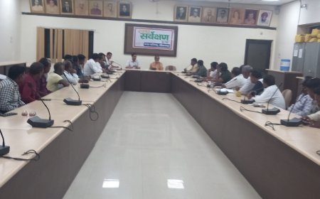 पशुओं को सड़क पर छोड़ने वाले पशुपालकों के खिलाफ होगी कार्यवाही