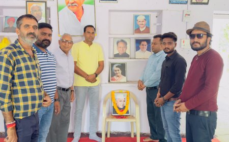 भारत के प्रथम प्रधानमंत्री की पुण्यतिथि मनाई