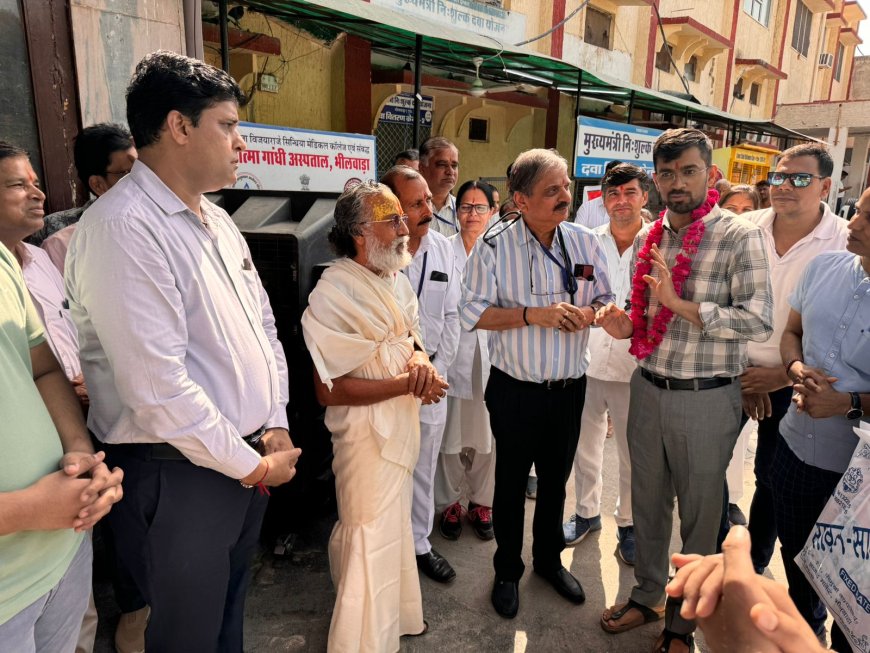 नर सेवा ही नारायण सेवा है  - महंत लक्ष्मण दास  त्यागी