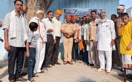 नीलगरो की हथाई पुर में रखा छबील का प्रोग्राम