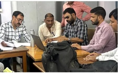 रिश्वत लेते पटवारी गिरफ्तार, गिरदावर फरार