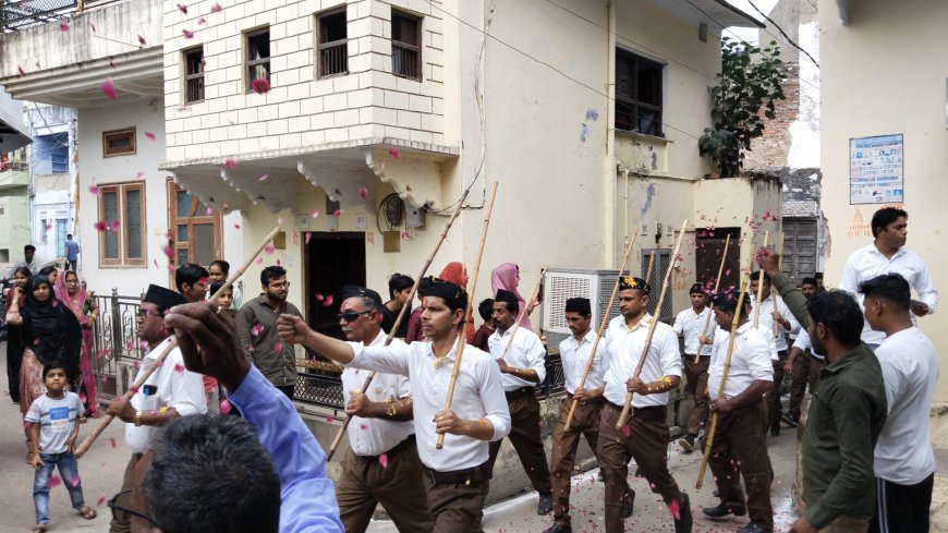 सरवाड़ में निकला विशाल पथ संचलन, स्वयं सेवकों ने मिलाए कदम से कदम, भारत माता की जय और वंदे मातरम के नारों से गूंज उठा शहर