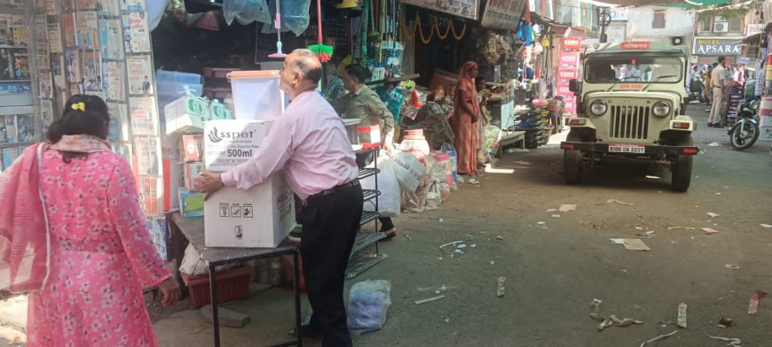 शहर के मुख्य बाजार से हटाए अतिक्रमण