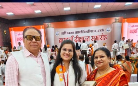 यशस्वी को मिला गोल्ड मेडल