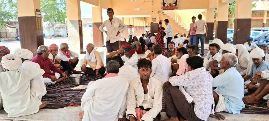 झूठे मुकदमे में कार्रवाई नही करने को लेकर ज्ञापन देने का निर्णय