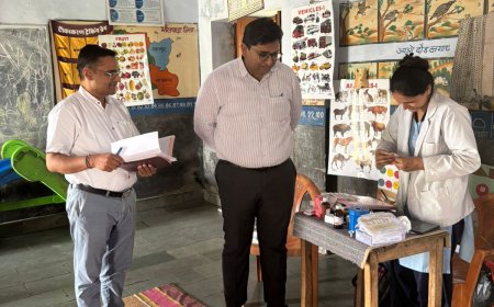 सीएमएचओ डॉ. गोस्वामी ने किया टीकाकरण सत्रों का निरीक्षण
