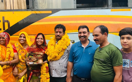 उतराखंड चारधाम यात्रा  के लिए श्रद्धालुओं का जत्था यात्रा सम्पूर्ण कर लौटा