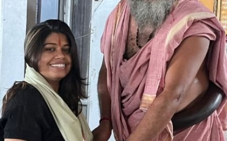 जादूगर आंचल ने लिया काठिया बाबा का आशीर्वाद*