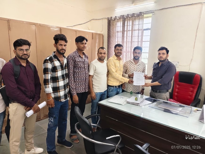 *नई सीधी नर्सिंग भर्ती मैरिट व बोनस से कराने की मांग को लेकर सौंपा ज्ञापन *