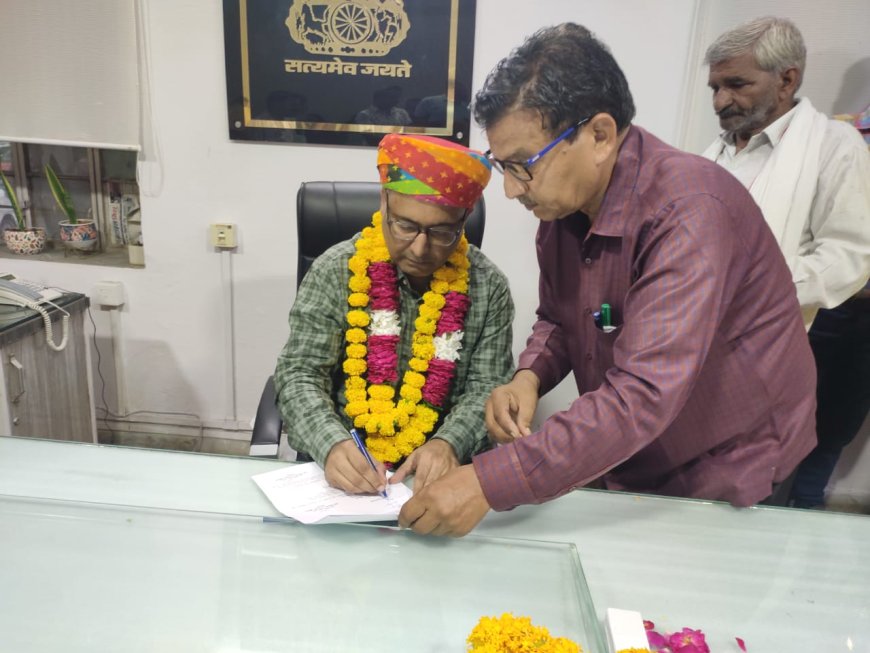 डॉ. संजीव कुमार शर्मा ने संभाली सीएमएचओ की कमान
