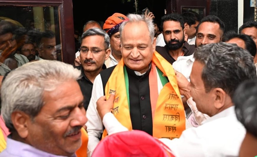 *राजस्थान प्रदेश माली सैनी महासभा ने किया पूर्व मुख्यमंत्री गहलोत का स्वागत*