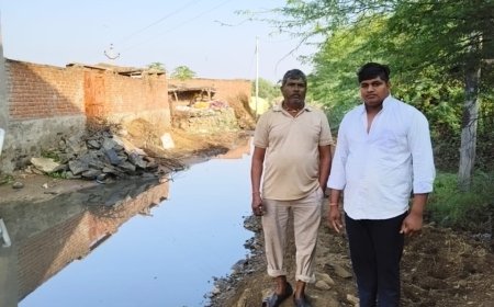 नाली का गन्दा पानी खेत में जाने से फ़सल खराब