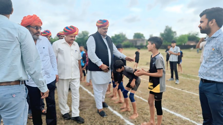 लसाड़िया में 69वीं ब्लॉक स्तरीय खेलकूद प्रतियोगिता का उद्घाटन