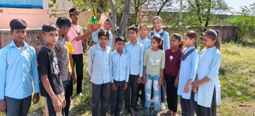 विश्व पृथ्वी दिवस पर कुंड गेट स्कूल में पर्यावरण संरक्षण का संकल्प