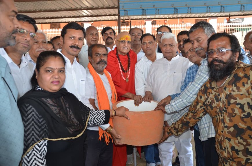 *महामंडलेश्वर स्वामी हंसराम उदासीन के पद के 10 वर्ष पूर्ण होने पर हुआ भव्य कार्यक्रम*