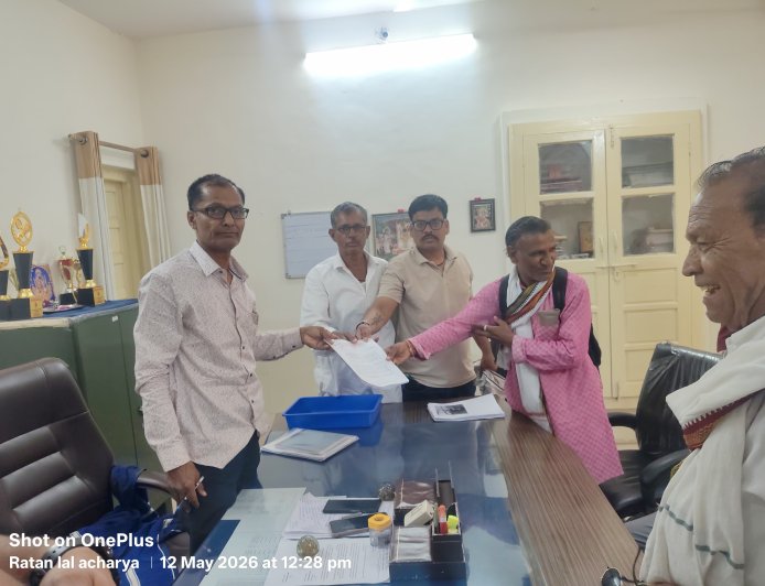 बिजली कनेक्शन के नाम पर सुविधा शुल्क वसूली का आरोप,