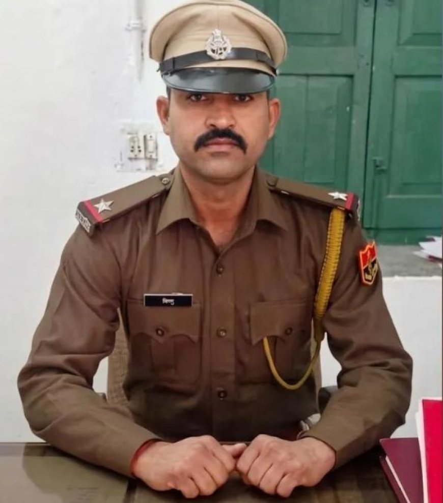 *फंदे से लटका मिला पुलिसकर्मी का शव, मचा हड़कंप।*