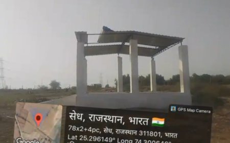 श्मशान भूमि का टीन शेड हवा में उड़ा, किसान को भारी नुकसान*