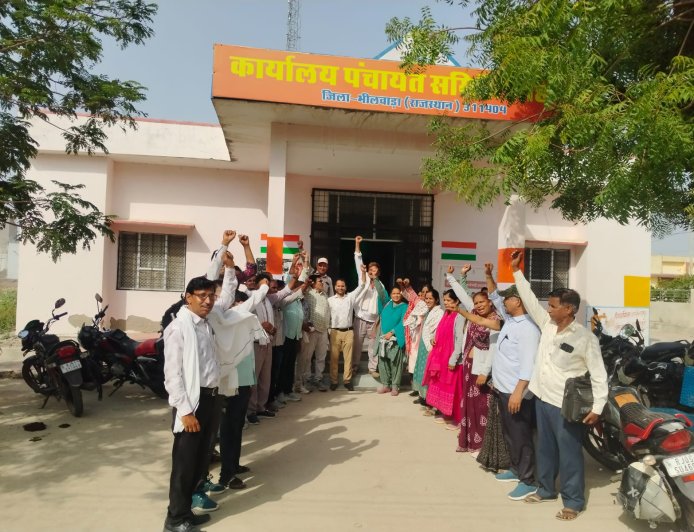 प्रदेशव्यापी आंदोलन का असर, शाहपुरा की ग्राम पंचायतों में पेन डाउन