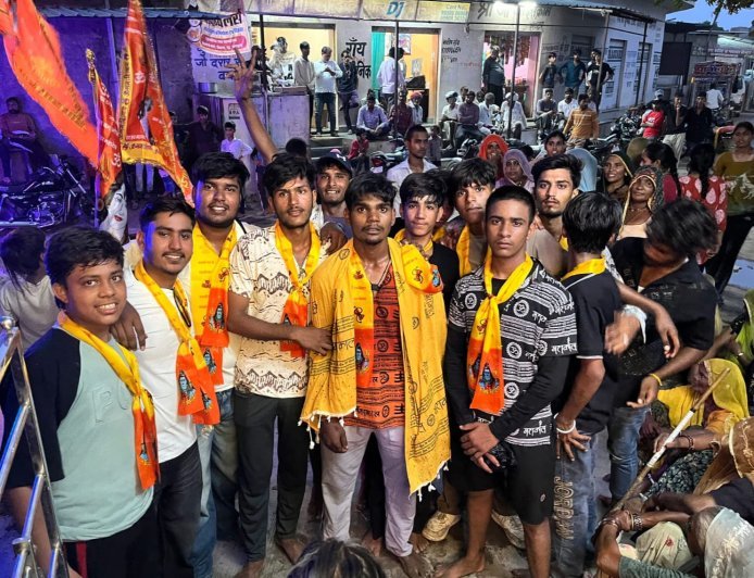*पीथास में कांवड़ियों ने किया नर्मदेश्वर महादेव का जलाभिषेक*