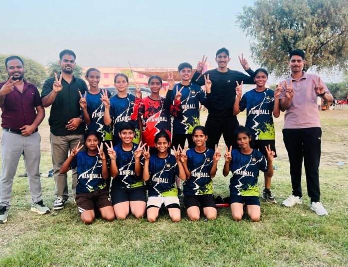 गुरुकुल पब्लिक स्कूल लांबिया खुर्द ने जीता 70वीं जिला स्तरीय हैंडबॉल प्रतियोगिता का खिताब